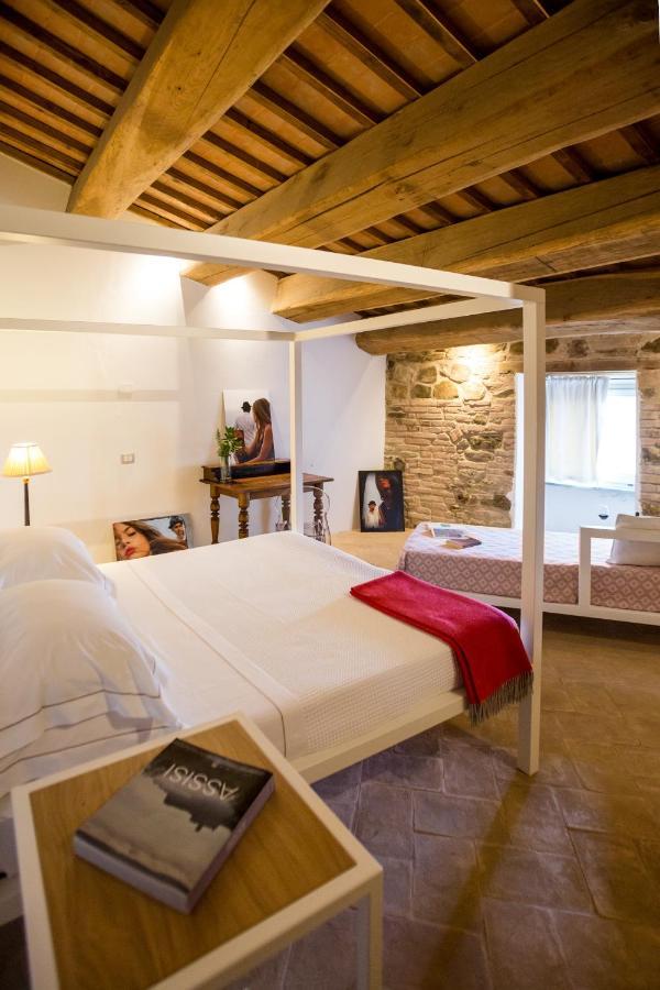 Castello Di Ramazzano - Tenute Aliani Perugia Zewnętrze zdjęcie
