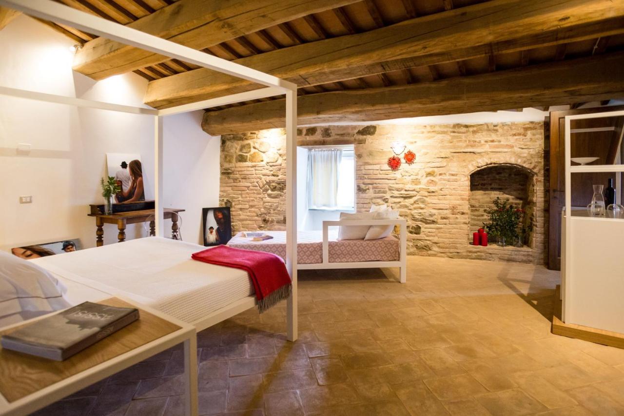 Castello Di Ramazzano - Tenute Aliani Perugia Zewnętrze zdjęcie