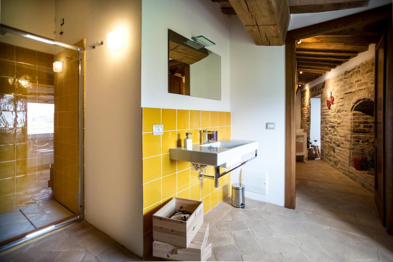 Castello Di Ramazzano - Tenute Aliani Perugia Zewnętrze zdjęcie