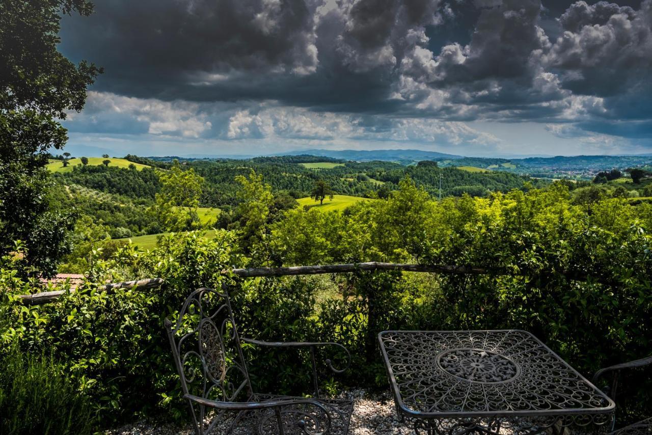 Castello Di Ramazzano - Tenute Aliani Perugia Zewnętrze zdjęcie