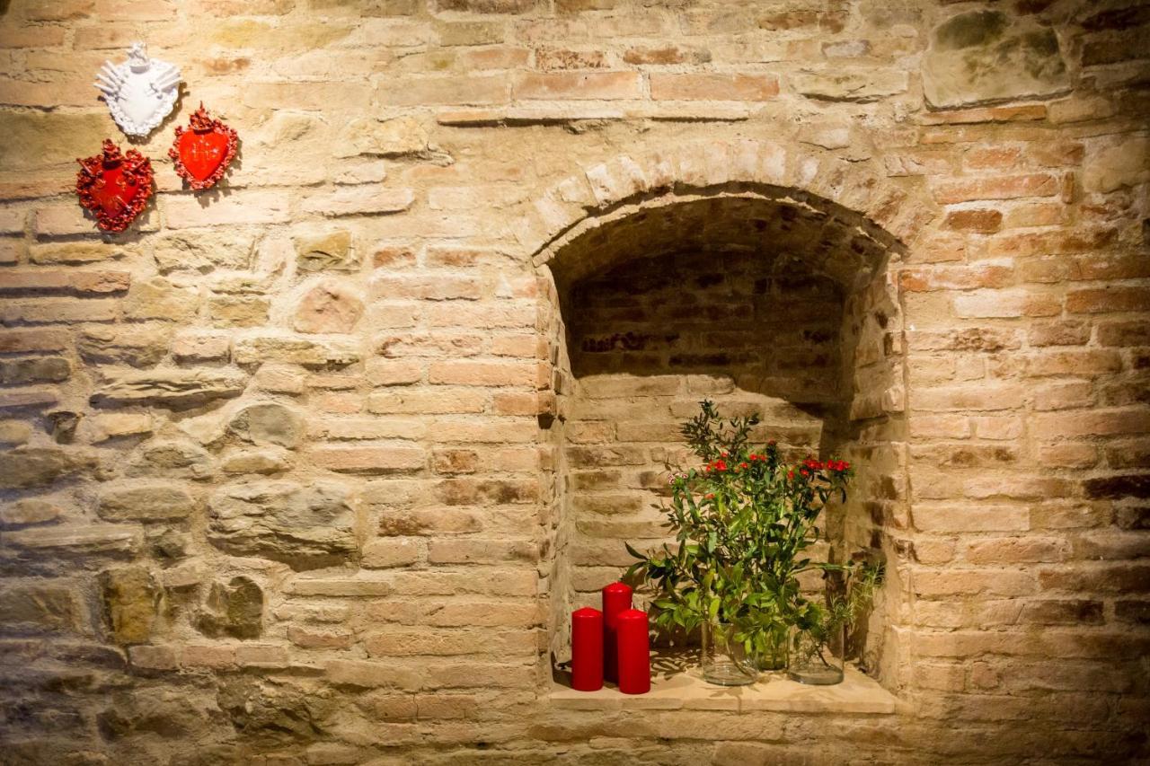 Castello Di Ramazzano - Tenute Aliani Perugia Zewnętrze zdjęcie